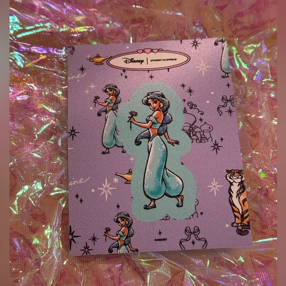 2026 NWT Stoney Clover Lane x Disney Princess Jasmine Jumbo Fanny + Sticker - Picture 6 of 6